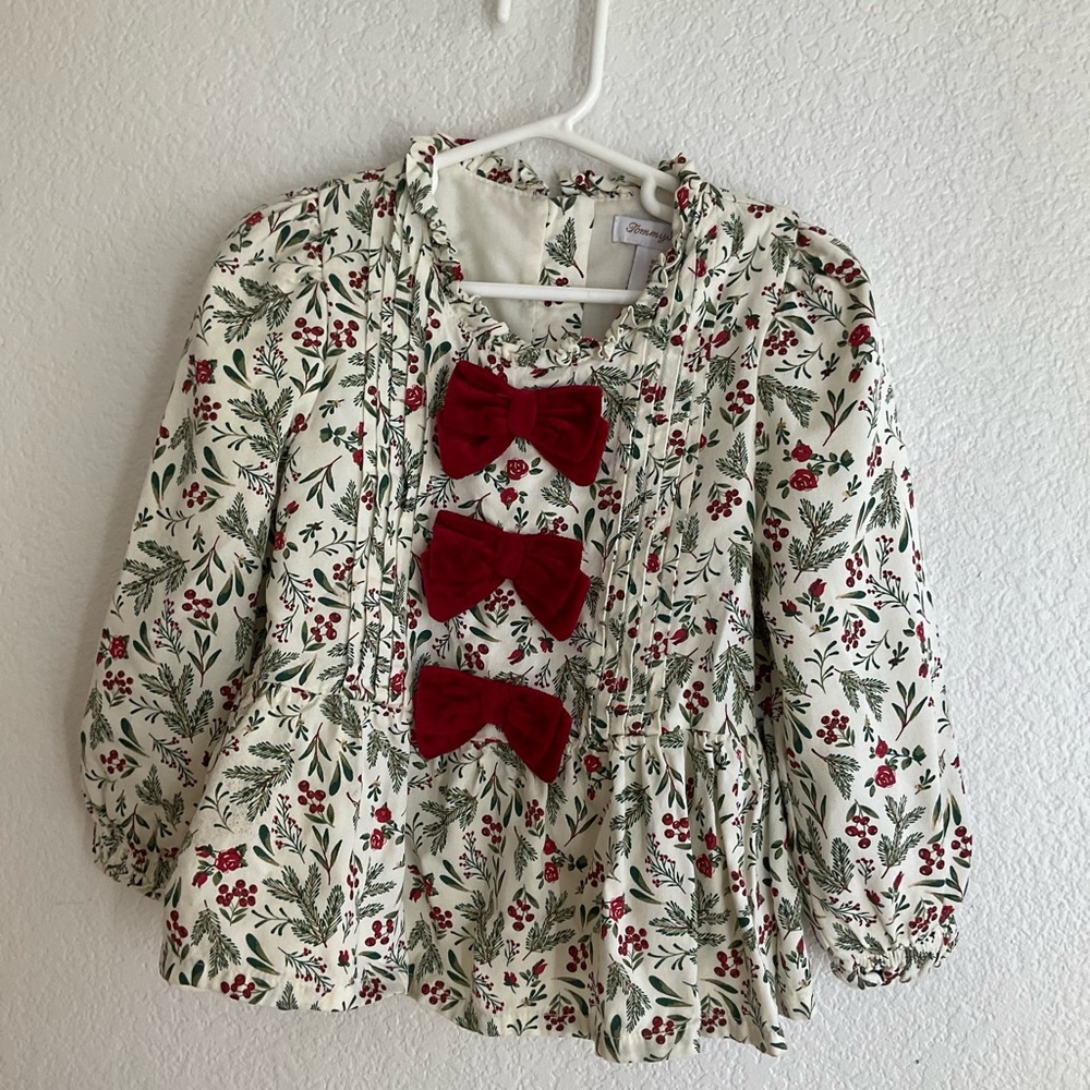 Floral Kids Top with Red Bows Tommy Bahamas holiday size‎ 4t
